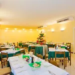 卡托瑞士酒店 3* 卡奥莱