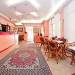 卡托瑞士酒店 酒店