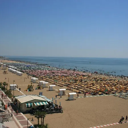 Catto Suisse Otel Caorle