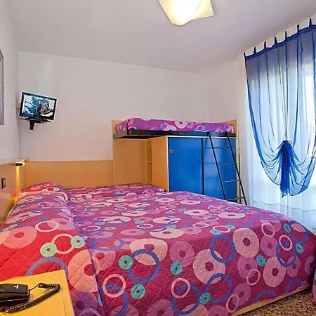 Szálloda Catto Suisse Caorle