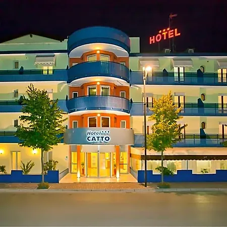 فندق Catto Suisse 3*