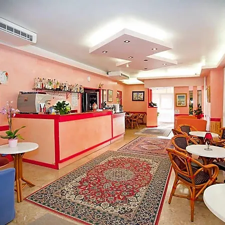 فندق Catto Suisse 3*